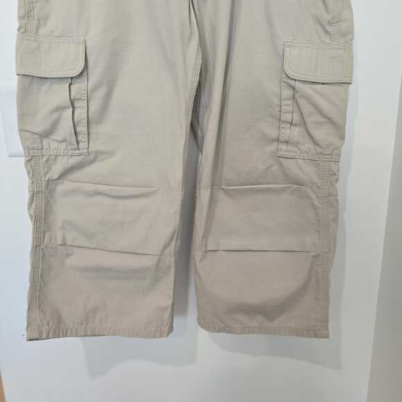 Carhartt Women’s Cropped Cargo Pants Size 12 Ripstop Khaki Relaxed Fit Utility - Picture 4 of 8